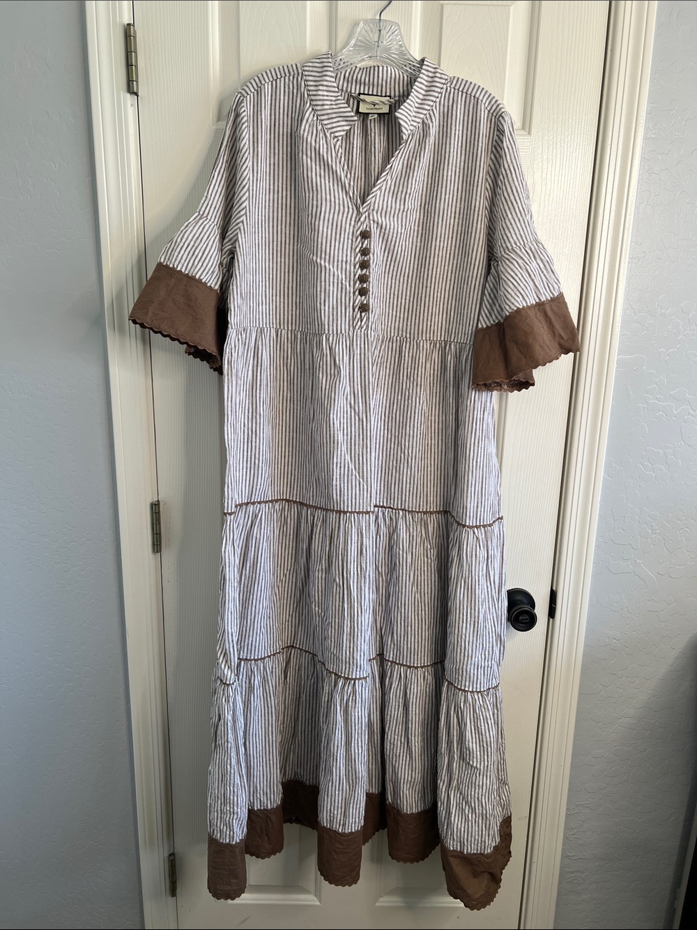Tuckernuck Joanna linen cotton blend seersucker striped tier maxi dress size XL - Picture 6 of 12